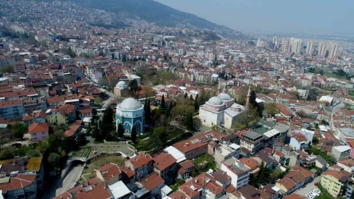 Bursa'da tarihi cami ve türbelerden güvenlikçilerin çekilmesine AK Parti İl Başkanı Gürkan’dan tepki