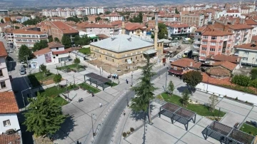 Tarihi Çorum Ulu Cami’de ağaç katliamı
