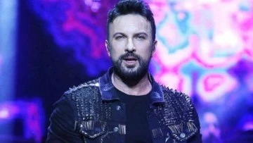 Tarkan'dan hayranlarına duygu dolu mesaj