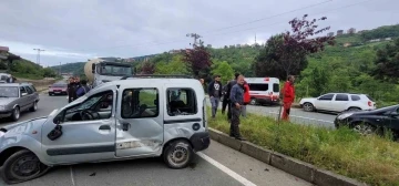 Tatbikat dönüşü kazaya müdahale ettiler
