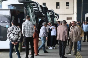 Tatil dönüşü Elazığ otogarında yoğunluk
