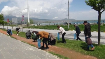 Tatvan sahilinde “Dünya Tütünsüz Günü” etkinliği
