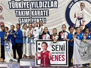 Tavşanlı Belediyesi Karate Takımı Türkiye şampiyonu oldu
