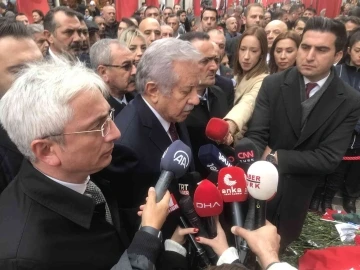 TBMM Başkanvekili Celal Adan, terör saldırısının yaşandığı İstiklal Caddesi’nde açıklamalarda bulundu
