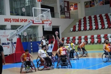 Tekerlekli Sandalye Basketbol Süper Ligi: Muş BESK: 57 - Galatasaray: 77
