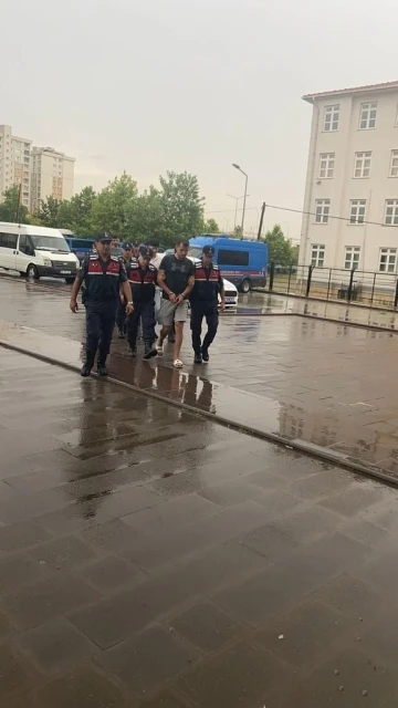 Tekirdağ’da 85 düzensiz göçmen yakalandı
