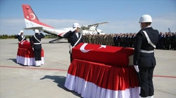 Tel Abyad'da şehit olan iki polis memuru için Şanlıurfa'da tören düzenlendi