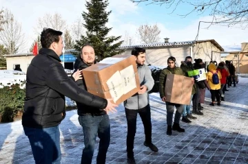 Tepebaşı depremzedeler için seferber oldu
