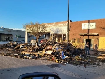 Texas’ta hortum felaketi: 3 ölü, 56 yaralı
