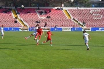 TFF 3. Lig: Balıkesirspor: 2 - Bergama Belediyespor: 2