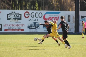 Belediye Derincespor, Karşıyaka 1-1 berabere kaldı