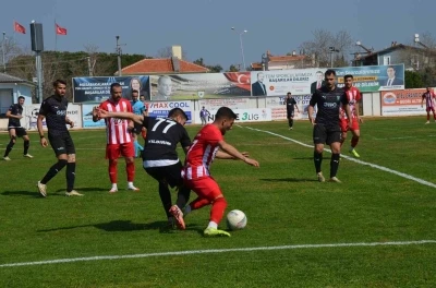 TFF 3. Lig: Efeler 09 SK: 1 - Osmaniyespor: 2
