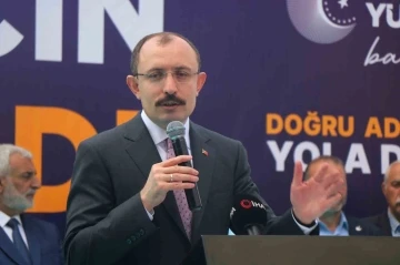 Ticaret Bakanı Muş’tan Davutoğlu’na eleştiri: &quot;Elinde ne var ne yok fırlatıyor&quot;
