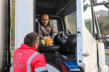 Tır şoförleri iftar saatini Ordu’ya göre ayarlıyor
