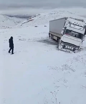 Tır sürücüsü navigasyon mağduru oldu
