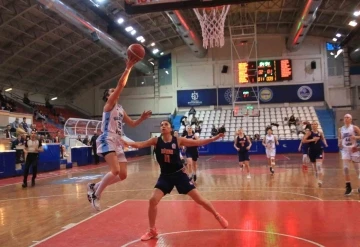 TKBL: İzmit Belediyespor: 97 - DİBA: 68