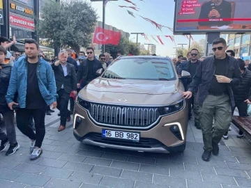 Togg’un direksiyonuna geçen Bakan Varank’a yoğun ilgi