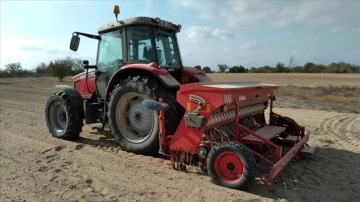 Trakya Üniversitesi'nde tohum ekim derinliğini otomatik ayarlayan makine geliştirildi