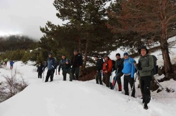 Trekkingçiler bir günde iki mevsim yaşadılar
