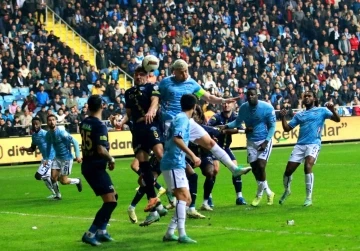 Kasımpaşa deplasmandaAdana Demirspor'u 3-1 yendi