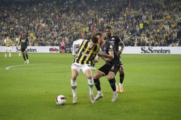 Trendyol Süper Lig: Fenerbahçe: 2 - Alanyaspor: 2 (Maç sonucu)
