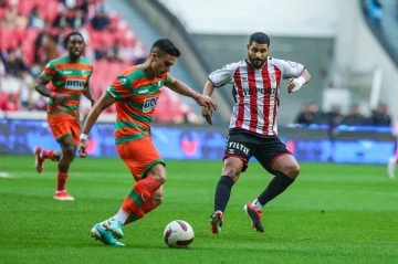 Trendyol Süper Lig: Samsunspor: 1 - Alanyaspor: 1 (Maç sonucu)
