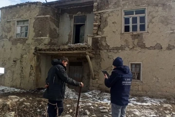 Tunceli’de hasar tespit çalışmaları sonuçlandı, ağır hasarlı yapıların yıkımına başlanacak
