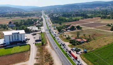 Tünelin trafiğe kapatılması şehir trafiğini felç etti: Ambulans geçmekte zorlandı
