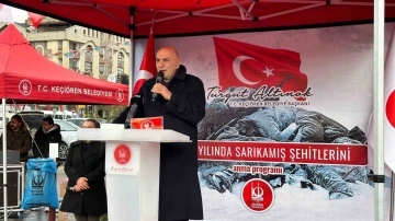 Turgut Altınok: “Cumhurbaşkanımız ve Cumhur İttifakı büyükşehir adayını belirleyecekler, biz de ona saygı duyacağız”
