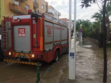 Turgutlu yağmura teslim
