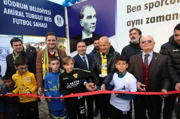 Turgutreis’e uluslararası standartlarda futbol sahası
