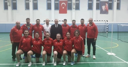 Türkiye Badminton Milli Takımı Avrupa Şampiyonası hazırlıklarını sürdürüyor