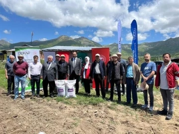 Türkiye’nin ilk karabuğday işleme fabrikasına sahip Gümüşhane’de buğday ekim sezonu başladı
