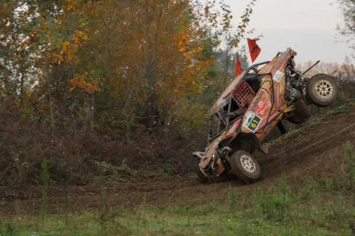 Türkiye Off-Road Şampiyonası Sakarya’da heyecan fırtınası estirdi