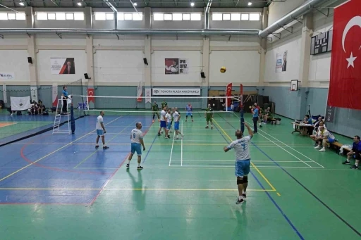 Türkiye Veteran Voleybol Turnuvası’nda şampiyonlar belli oldu