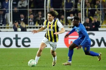 UEFA Avrupa Konferans Ligi: Fenerbahçe: 0 - Union Saint-Gillosie: 0 (İlk yarı)
