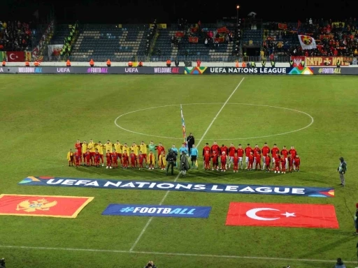 UEFA Uluslar Ligi: Karadağ: 2 - Türkiye: 1 (İlk yarı)
