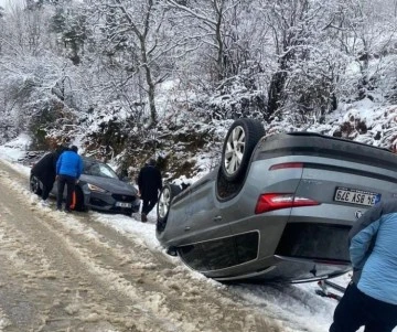 Uludağ yolunda çok sayıda maddi hasarlı trafik kazası 