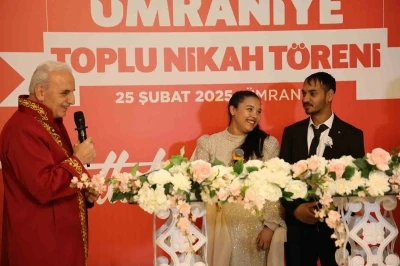 Ümraniye Belediyesi 12 roman çifte nikah töreni düzenledi
