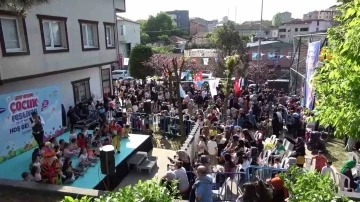 Ümraniye Çocuk Festivali’nde çocuklar doyasıya eğleniyor
