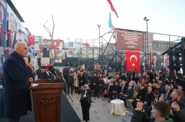 Ümraniye’de çocuk oyun sokağı ve muhtarlık binası hizmete açıldı
