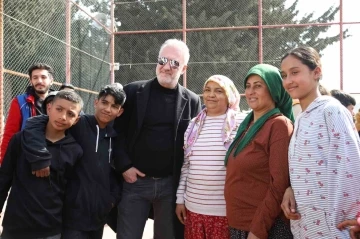 Ünlü isimler deprem bölgesinde