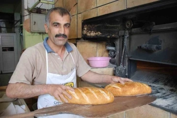 Uşak’ta ekmek yeni fiyattan satılmaya başlandı
