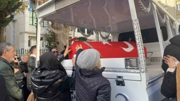 Usta sanatçı Ayla Algan son yolculuğuna uğurlandı
