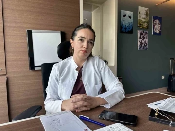 Uzmanından şah damarı tıkanıklığı uyarısı: &quot;Bazen hiçbir bulgu vermeden hastanın büyük bir inme yaşamasıyla da kendini gösterebilir”
