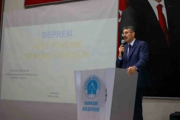 Vali Ali Çelik: &quot;İnsanı yaşat ki devlet yaşasın&quot;
