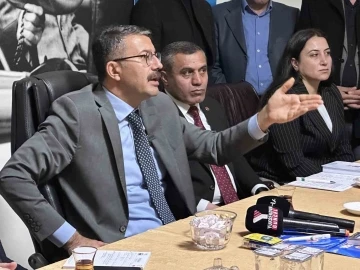 Vali Çelik: “Tek amacımız insanlarımızın yüreğine dokunmaktır”
