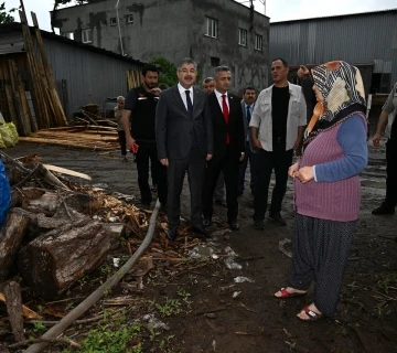 Vali Yılmaz, şiddetli yağıştan zarar gören mahalle ve köylerde inceleme yaptı
