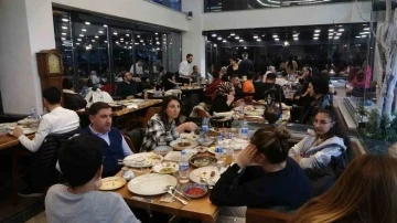 Van’ın yöresel yemeklerine yoğun ilgi
