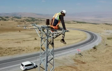 VEDAŞ’tan terörün bitirildiği bölgelere 100 milyonluk yatırım
